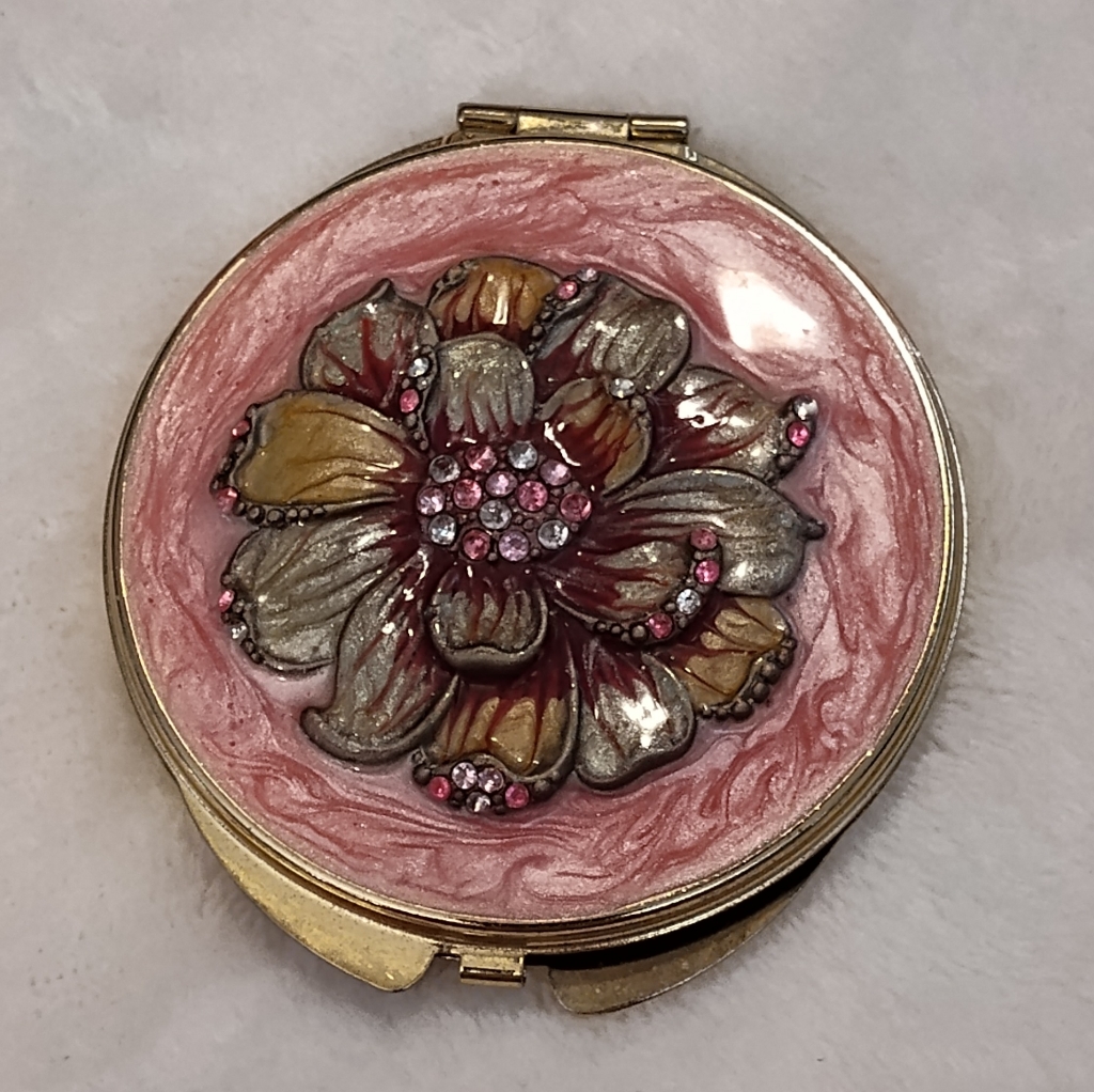 Nwot Vintage Floral Compact
